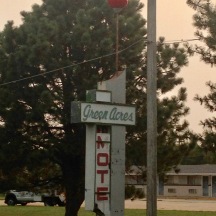 Green Acres Motel- Red Cloud